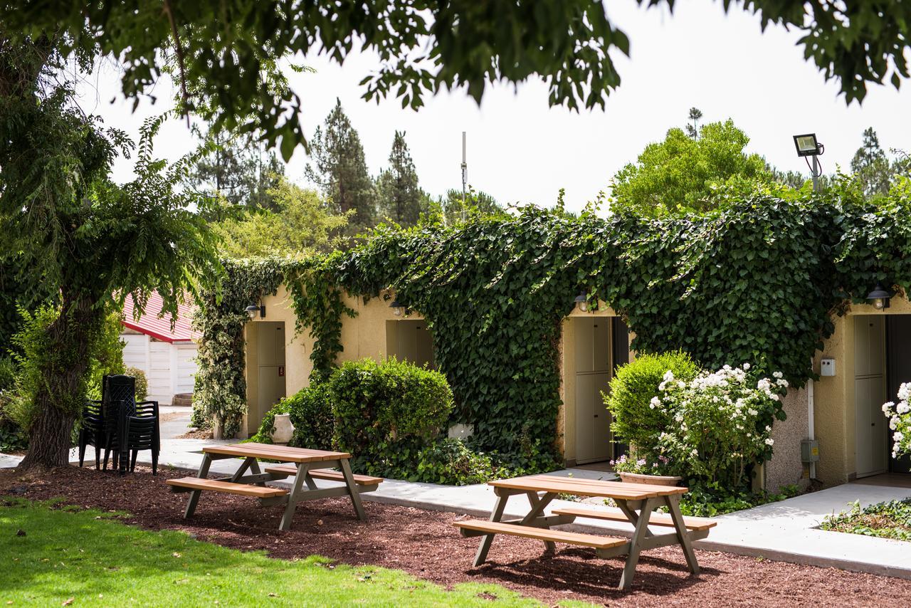 Kibbutz Ortal Tourism Hotell Exteriör bild